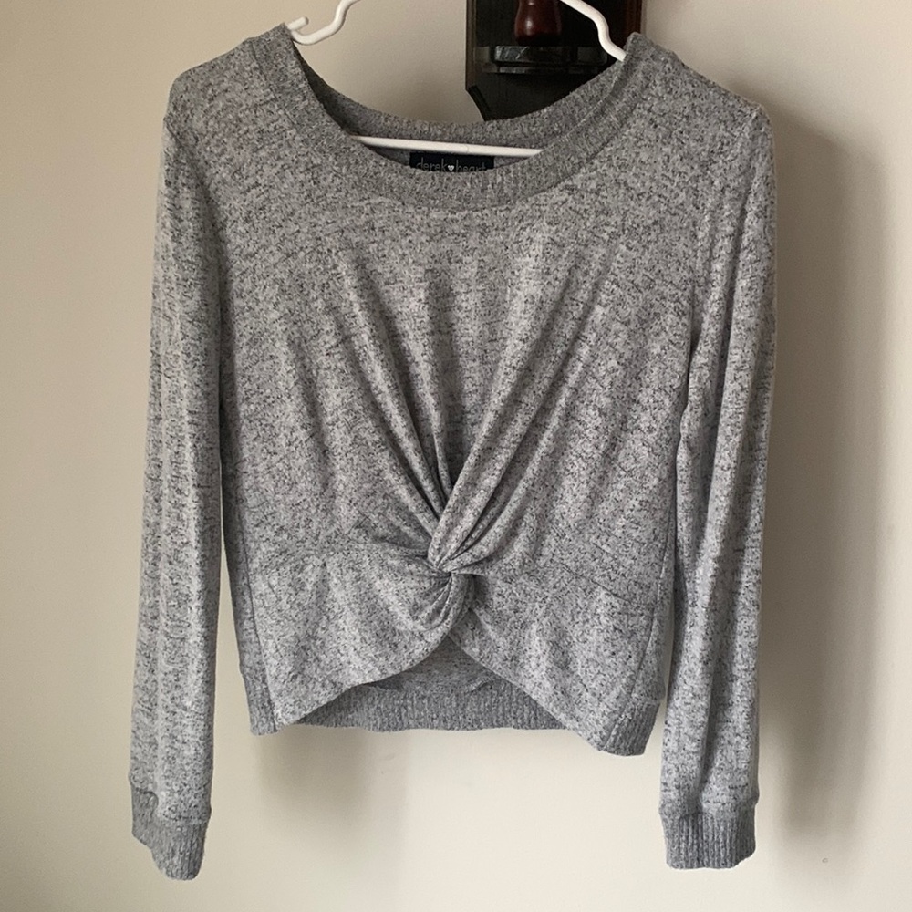 Derek Heart Knot Crop Top Stretchy Thin Material